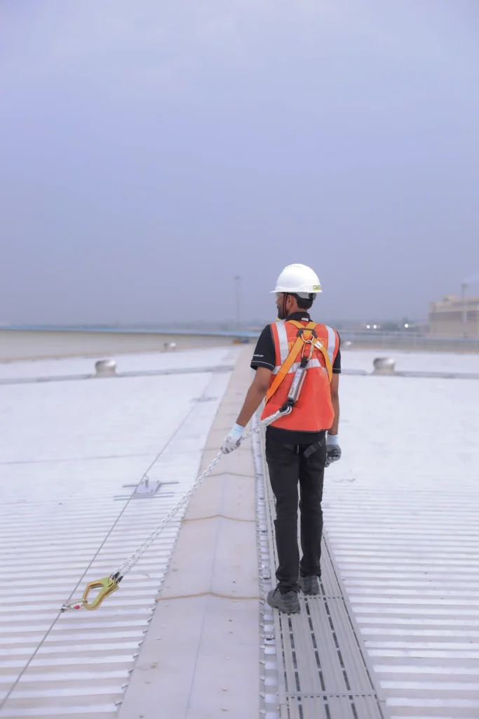 TsaF horizontal lifeline system installed on an industrial metal roof